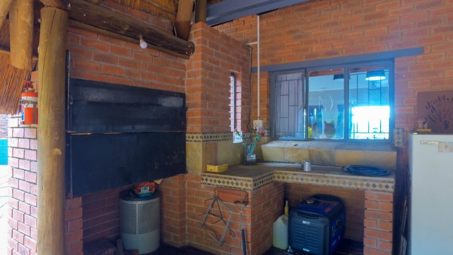 4 Bedroom Property for Sale in Safari Gardens North West